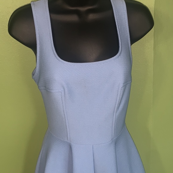 🔵 Lulus dress - Picture 2 of 7